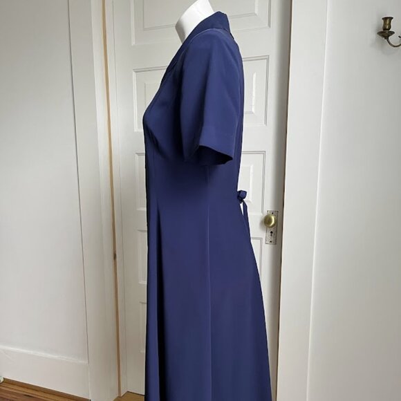 Sweet 90’s does 40’s dress by Leslie Fay - Picture 4 of 5